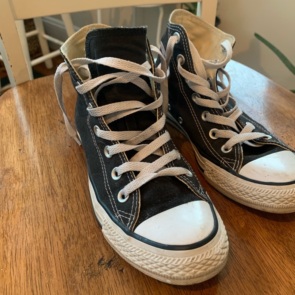 Black high top converse